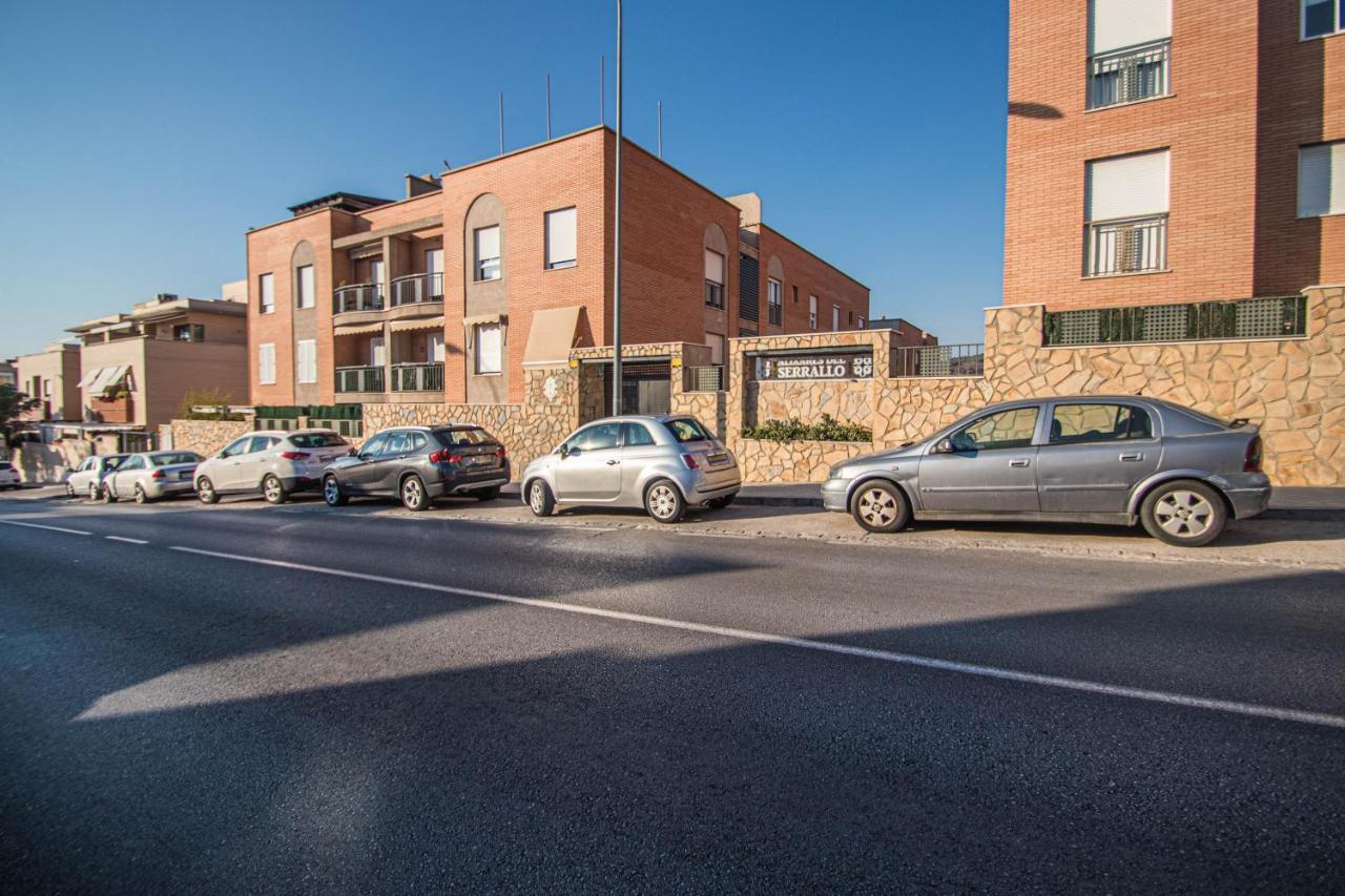 Serrallo Apartment Huétor Vega Eksteriør billede